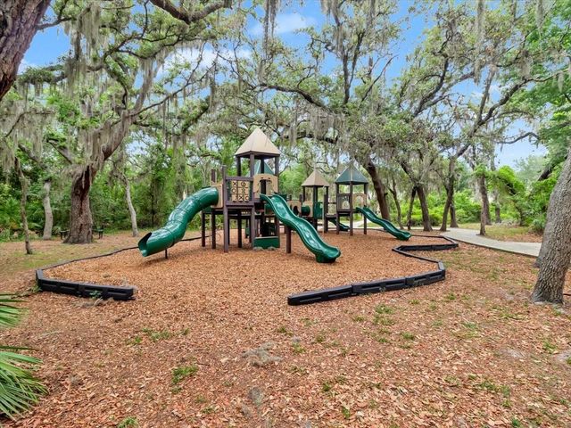 16033 MULBERRYPARK CIRCLE, Lithia, FL 33547