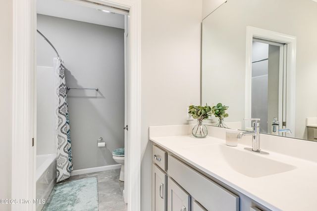 922 Billys Dream Circle SW, Supply, NC 28462