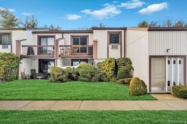 73 Richmond Boulevard 3B, Ronkonkoma, NY 11779