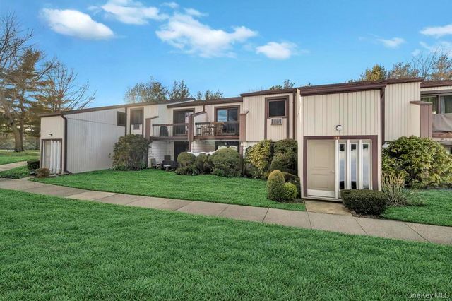 73 Richmond Boulevard 3B, Ronkonkoma, NY 11779