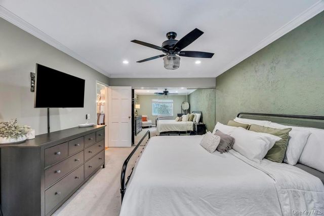 73 Richmond Boulevard 3B, Ronkonkoma, NY 11779