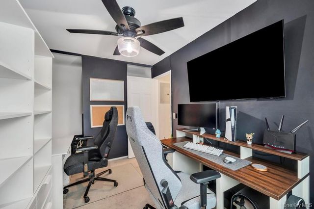 73 Richmond Boulevard 3B, Ronkonkoma, NY 11779