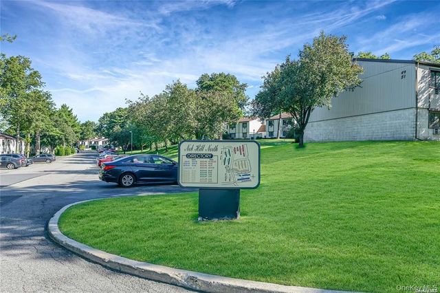 73 Richmond Boulevard 3B, Ronkonkoma, NY 11779