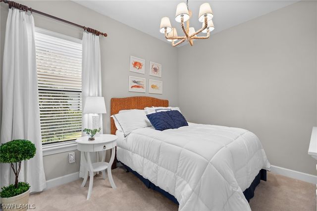 9548 Mussorie CT, Naples, FL 34114