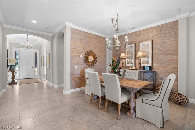 9548 Mussorie CT, Naples, FL 34114