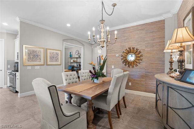 9548 Mussorie CT, Naples, FL 34114