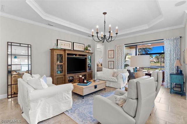 9548 Mussorie CT, Naples, FL 34114