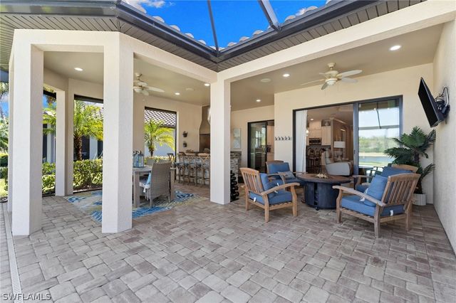 9548 Mussorie CT, Naples, FL 34114