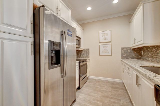 5981 Monterra Club Drive, Lake Worth, FL 33463