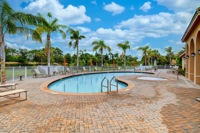 5981 Monterra Club Drive, Lake Worth, FL 33463
