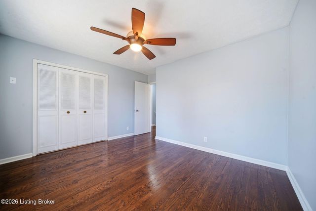 7905 Mary Sue Dr, Louisville, KY 40291