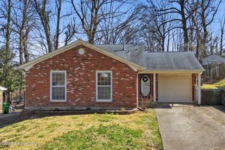 7905 Mary Sue Dr, Louisville, KY 40291