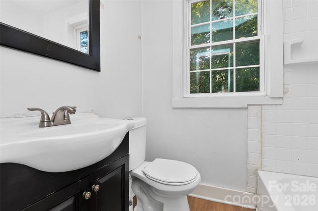905 Rankin Avenue, Gastonia, NC 28052