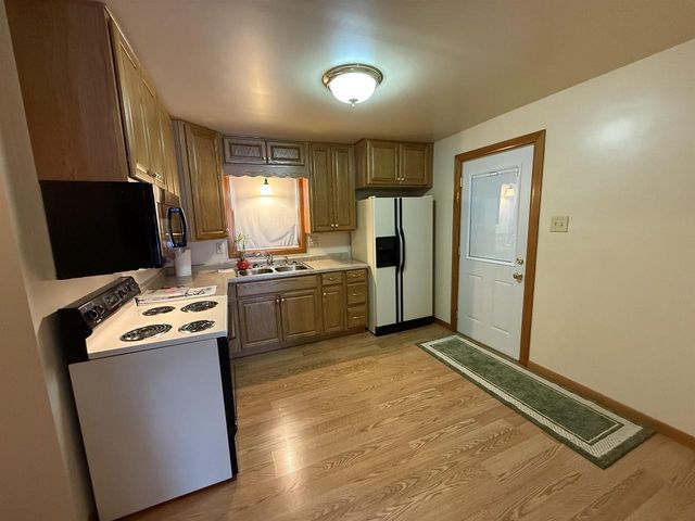 2125 RIVERVIEW DRIVE, Green Bay, WI 54303