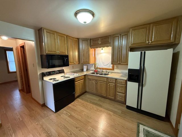 2125 RIVERVIEW DRIVE, Green Bay, WI 54303