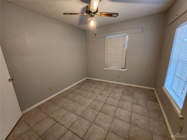 1101 E Cano Street, Edinburg, TX 78539