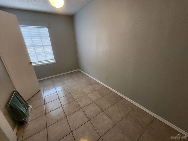 1101 E Cano Street, Edinburg, TX 78539