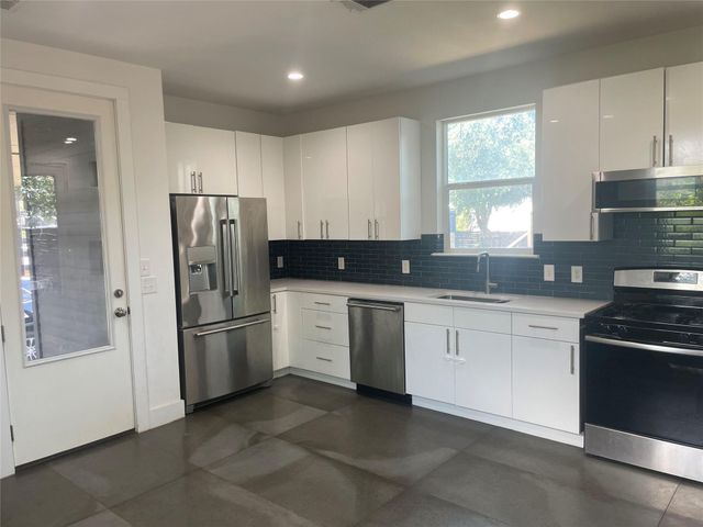 3409 Pennsylvania Ave 1, Austin, TX 78721