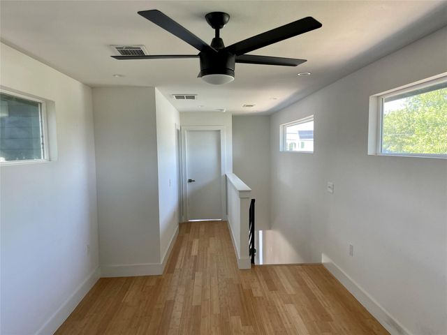 3409 Pennsylvania Ave 1, Austin, TX 78721