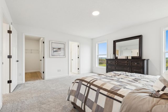 12421 Holden Way, Rogers, MN 55374