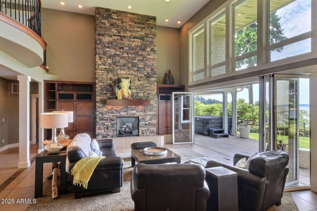 13104 PURDY Drive NW, Outside Arizona, AZ 00000