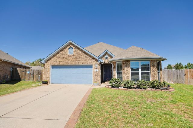 115 Hillandale Court, Magnolia, TX 77354
