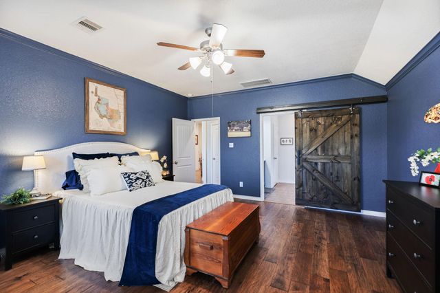 115 Hillandale Court, Magnolia, TX 77354