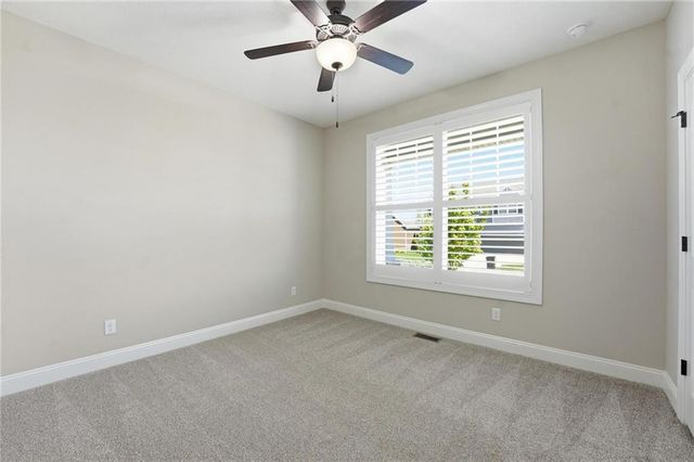 604 SW Haverford Road, Lee's Summit, MO 64081