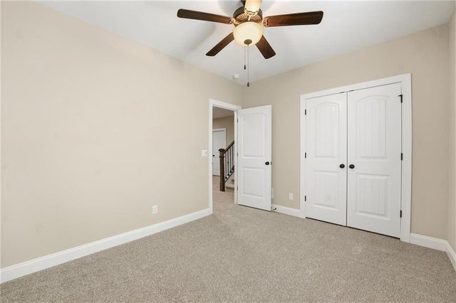 604 SW Haverford Road, Lee's Summit, MO 64081