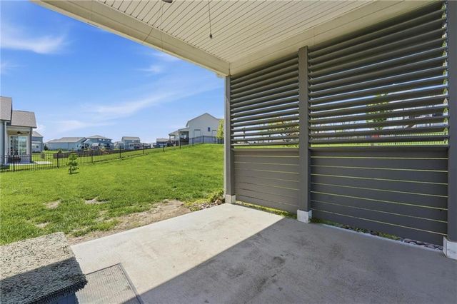 604 SW Haverford Road, Lee's Summit, MO 64081