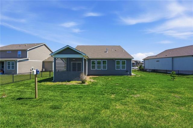 604 SW Haverford Road, Lee's Summit, MO 64081