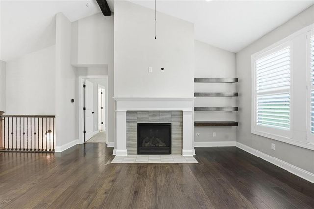 604 SW Haverford Road, Lee's Summit, MO 64081