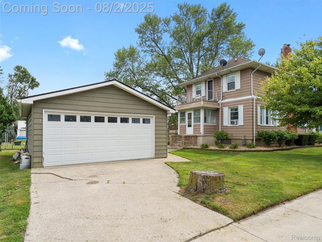 51060 Blackwell Street, New Baltimore, MI 48047