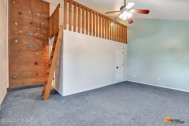 3945 E Country Field Circle, Wasilla, AK 99654