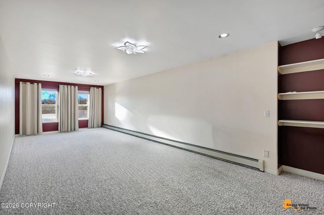 3945 E Country Field Circle, Wasilla, AK 99654