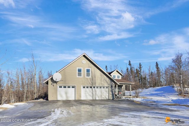 3945 E Country Field Circle, Wasilla, AK 99654