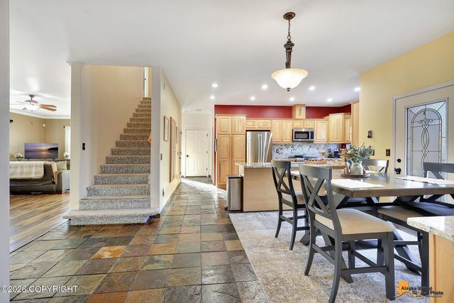 3945 E Country Field Circle, Wasilla, AK 99654