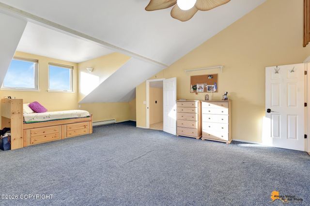 3945 E Country Field Circle, Wasilla, AK 99654