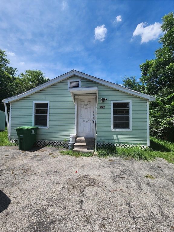 4827 Shreveport, Houston, TX 77028