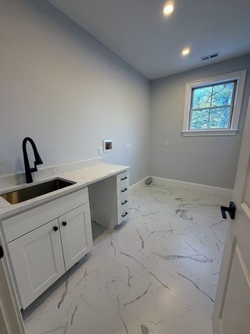 14 Indian Farm Road, Hudson, MA 01749