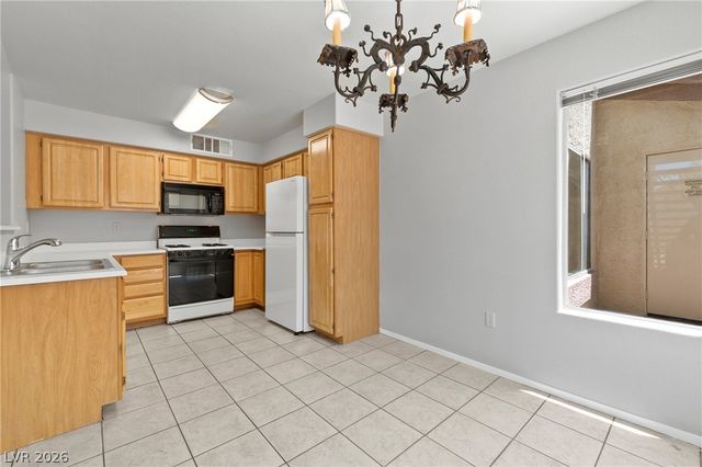 5710 East Tropicana Avenue 1184, Las Vegas, NV 89122