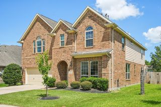 2111 Catamaran Cove Drive, Pearland, TX 77584