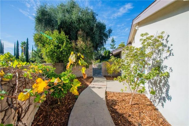16722 Knollwood Drive, Granada Hills, CA 91344