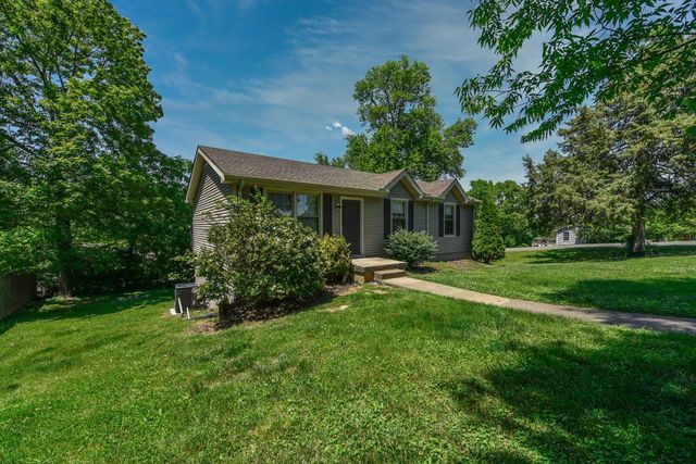 235 Savely Dr, Hendersonville, TN 37075