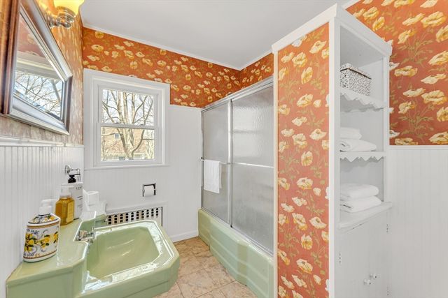 86 Milton Ave, Boston, MA 02136