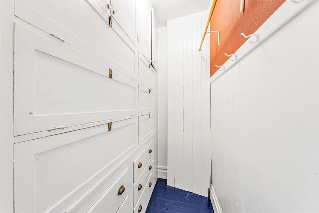 86 Milton Ave, Boston, MA 02136