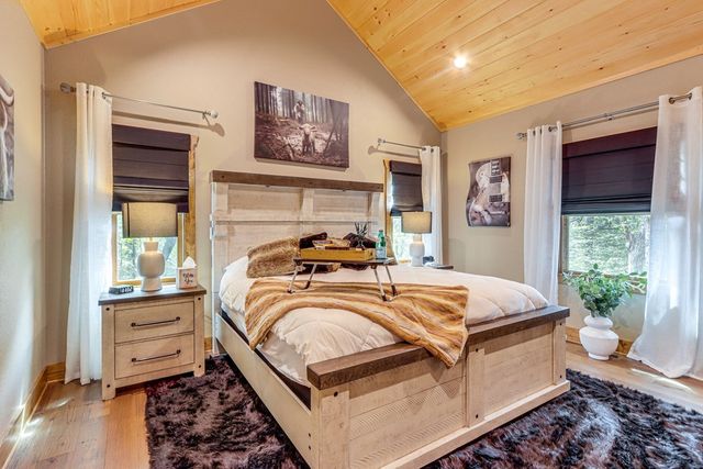 313 Muffle Court, Ellijay, GA 30540
