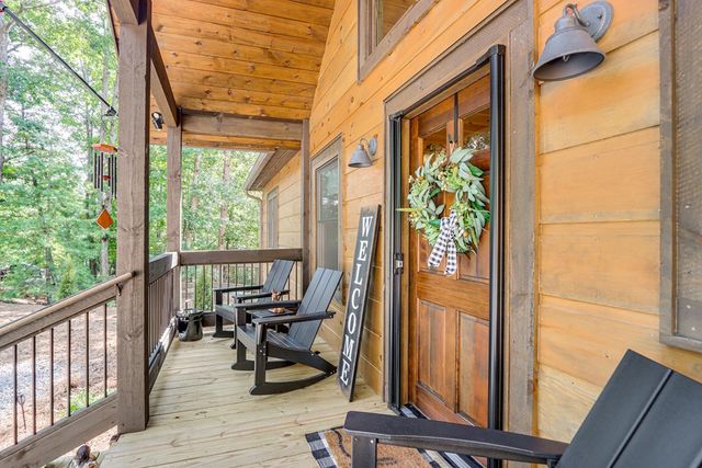 313 Muffle Court, Ellijay, GA 30540