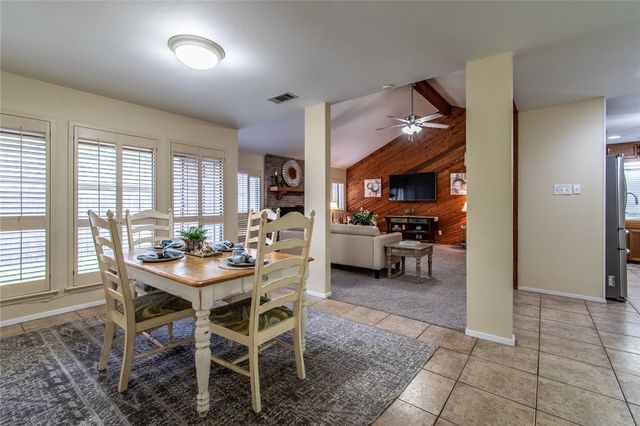 3245 Hampton St, Corpus Christi, TX 78414