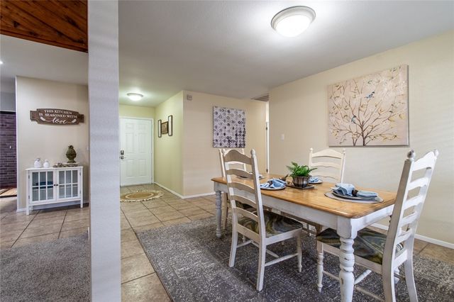3245 Hampton St, Corpus Christi, TX 78414